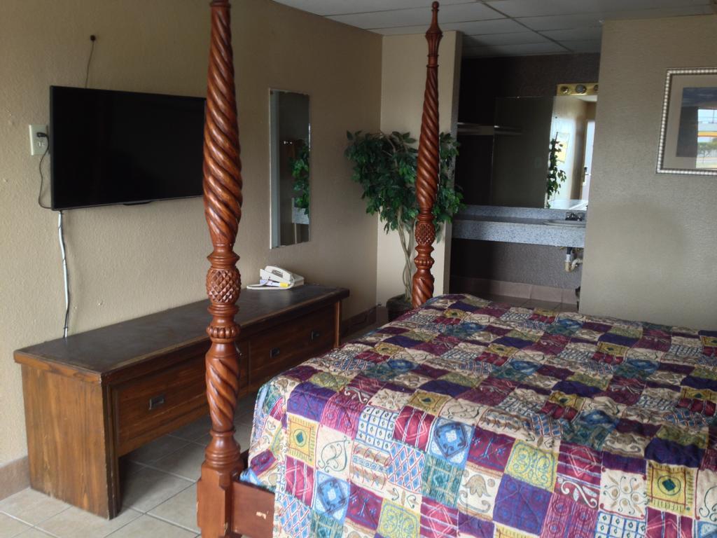 Austin Motor Inn Стая снимка
