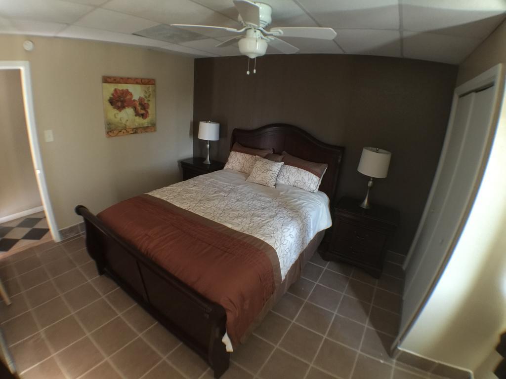 Austin Motor Inn Стая снимка