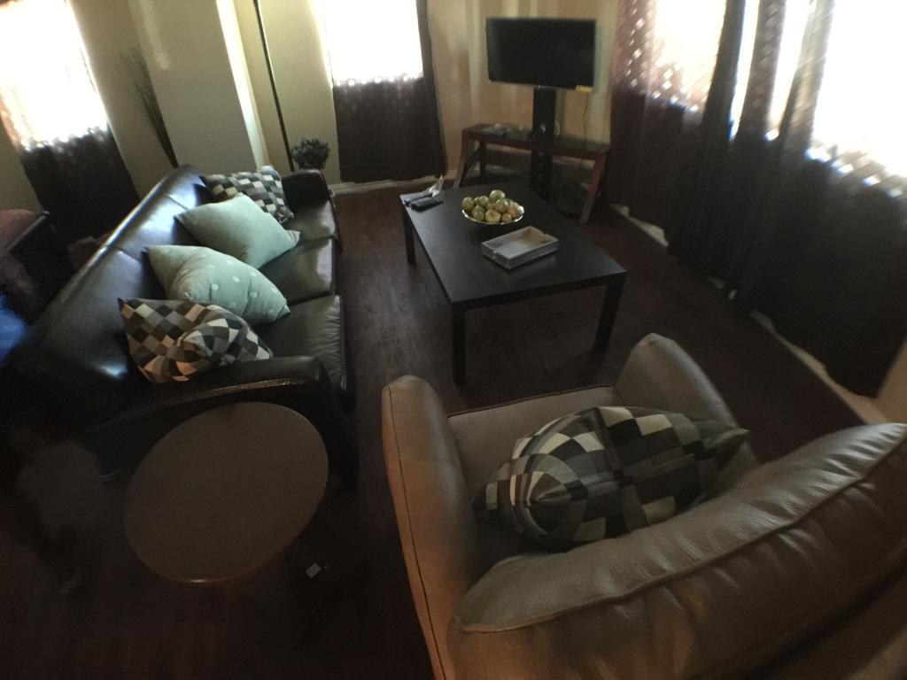 Austin Motor Inn Стая снимка